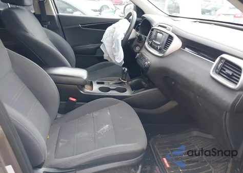 2017 Kia Sorento 2.4L Lx from USA, damaged, VIN 5XYPG4A37HG235155